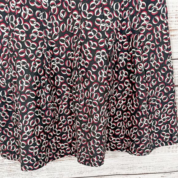 Ann Taylor Loft Black, Pink and White Chain Print Pleated Skirt, EUC, Size 4 - Picture 7 of 11